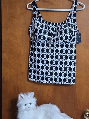 St. John's Bay Black and White Geometric Swim Tank Top